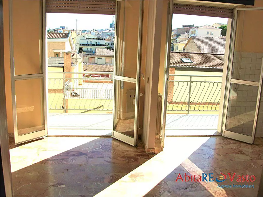 Immagine 8 di Appartamento in vendita  16 a Vasto