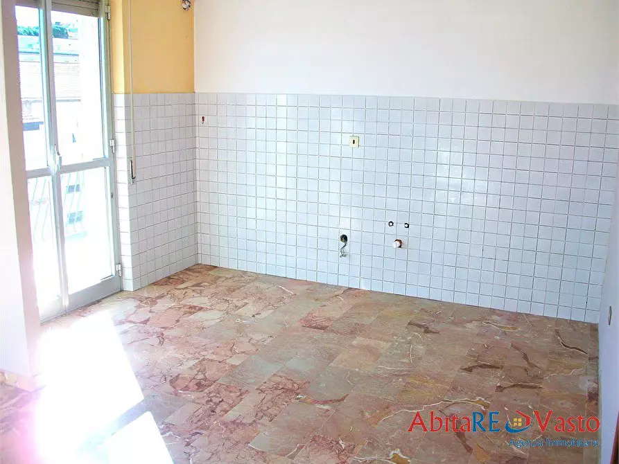 Immagine 6 di Appartamento in vendita  16 a Vasto