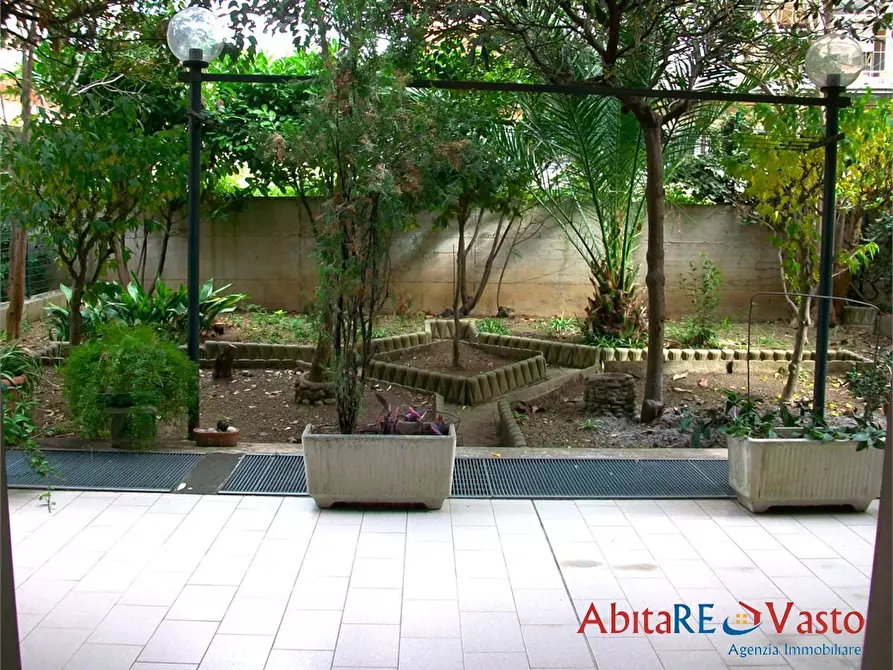 Immagine 9 di Appartamento in vendita  30 a Vasto