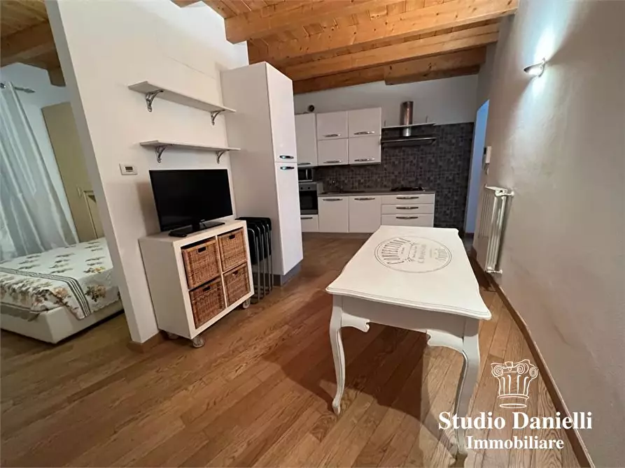 Immagine 6 di Appartamento in vendita  20 a Inverigo