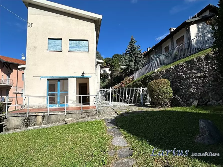 Immagine 6 di Appartamento in vendita  10 a Asso