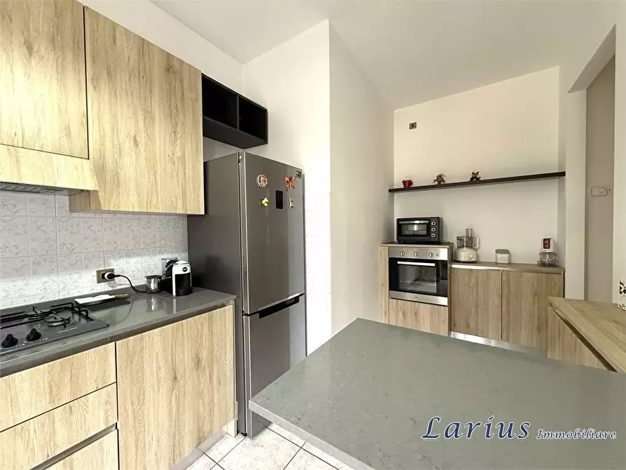 Immagine 10 di Appartamento in vendita  11 a Asso