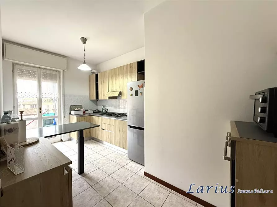 Immagine 7 di Appartamento in vendita  11 a Asso