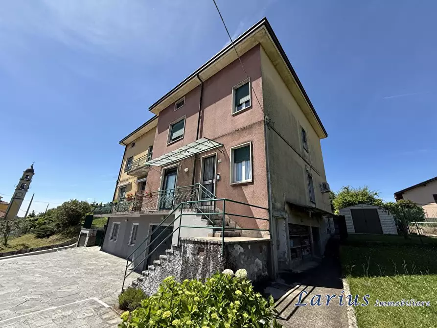 Immagine 6 di Appartamento in vendita  11 a Monguzzo