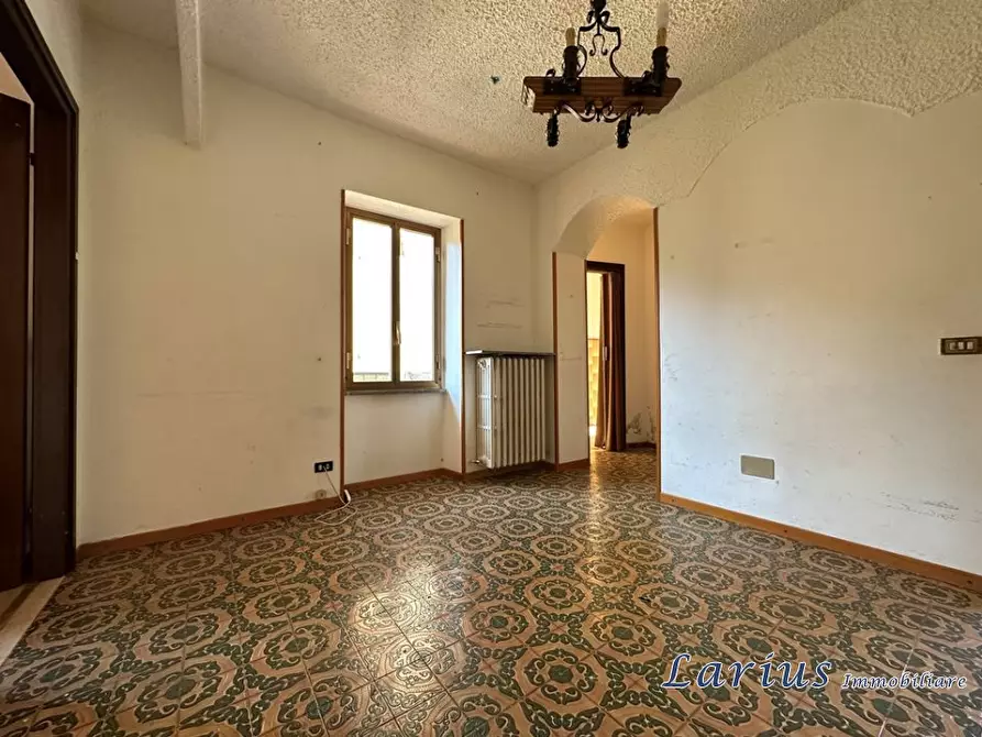 Immagine 6 di Appartamento in vendita  16 a Sormano