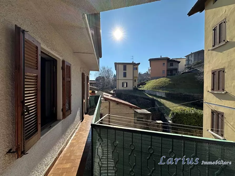 Immagine 4 di Appartamento in vendita  16 a Sormano