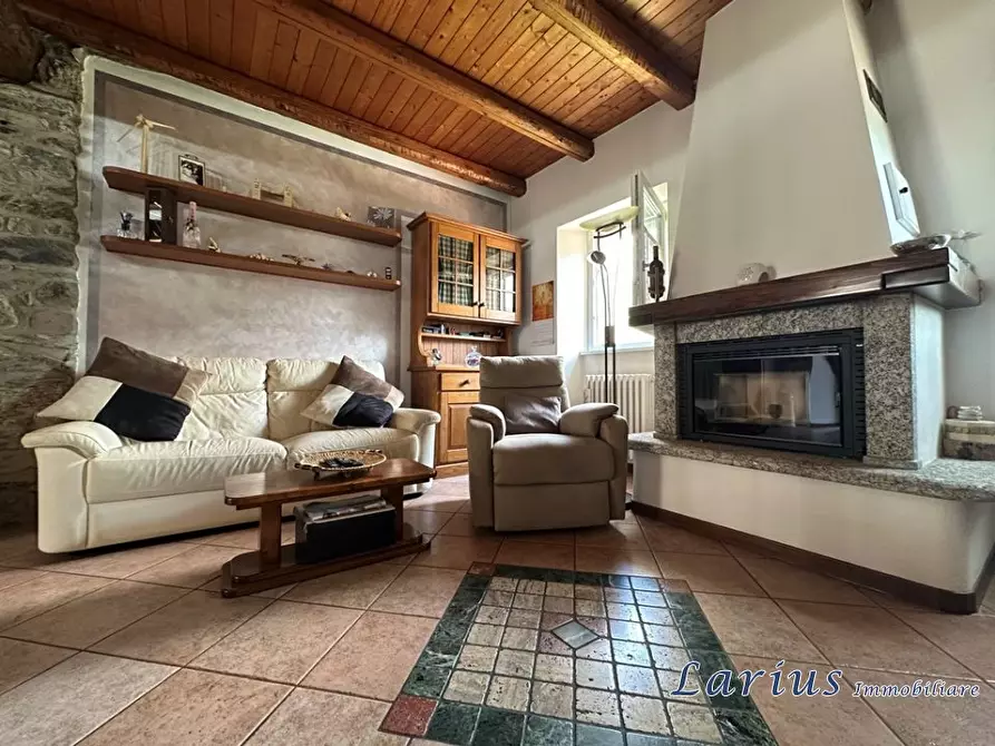 Immagine 4 di Appartamento in vendita  3 a Valbrona