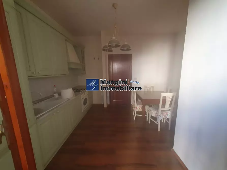 Immagine 5 di Appartamento in vendita  a Livorno