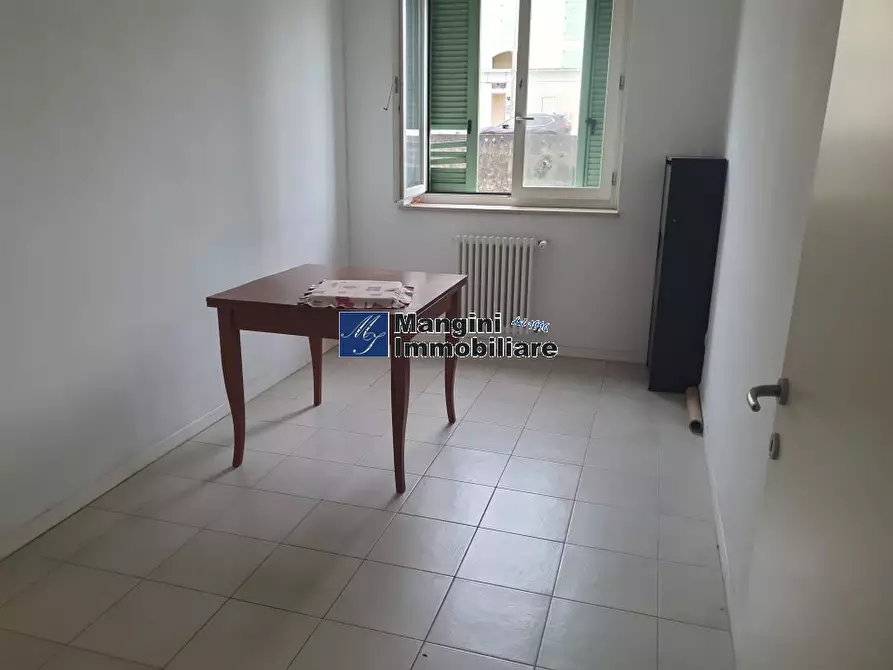 Immagine 7 di Appartamento in vendita  a Livorno