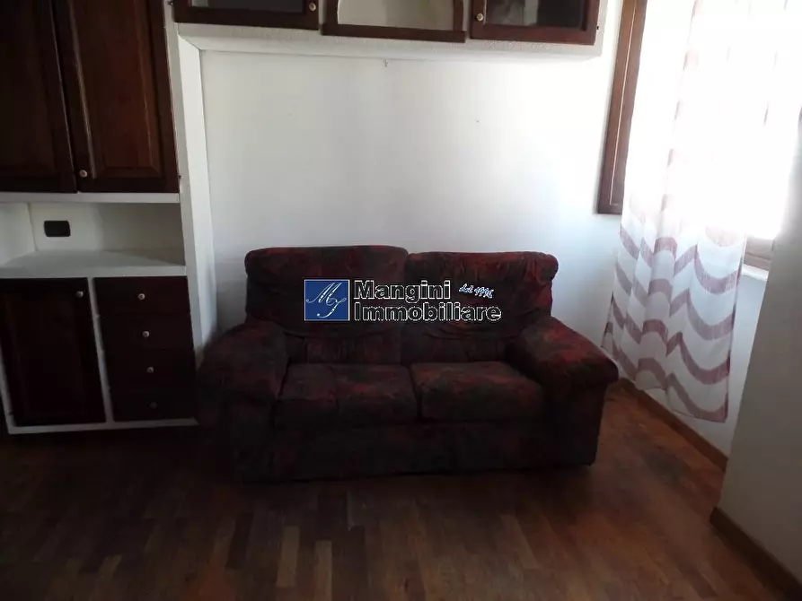 Immagine 2 di Appartamento in vendita  a Livorno