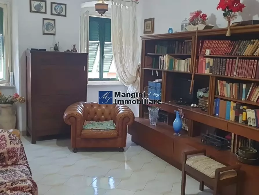 Immagine 1 di Appartamento in vendita  a Livorno