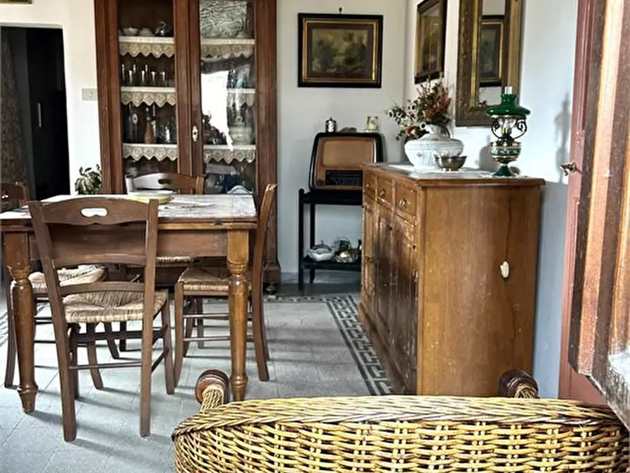 Immagine 1 di Appartamento in vendita  snc a Casperia