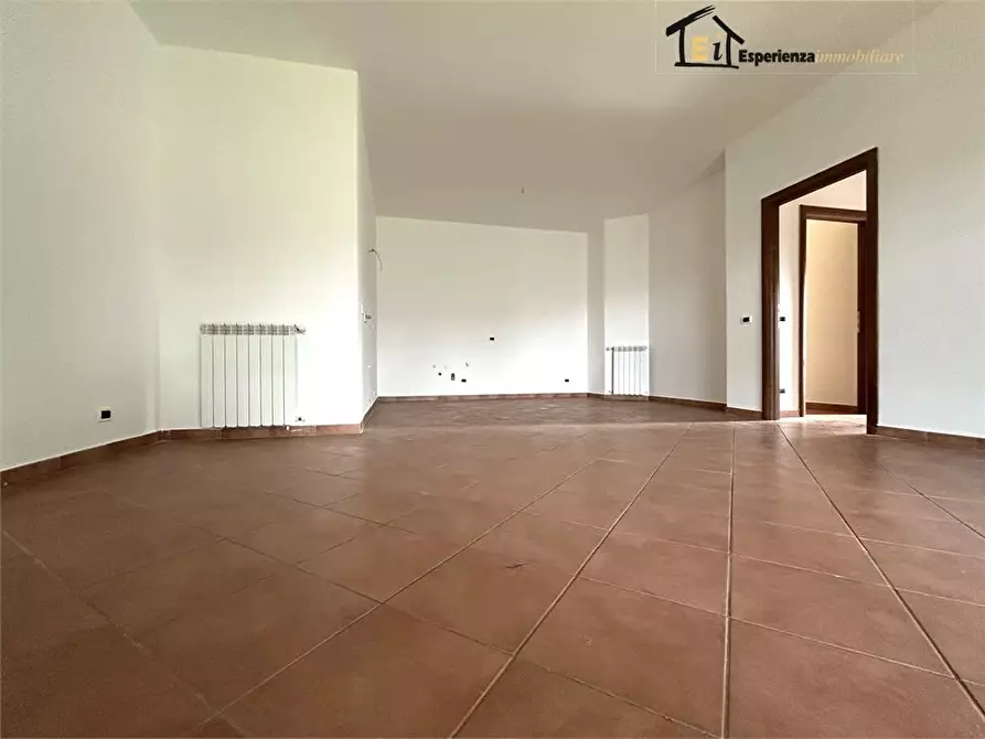 Immagine 5 di Appartamento in vendita  a Forano