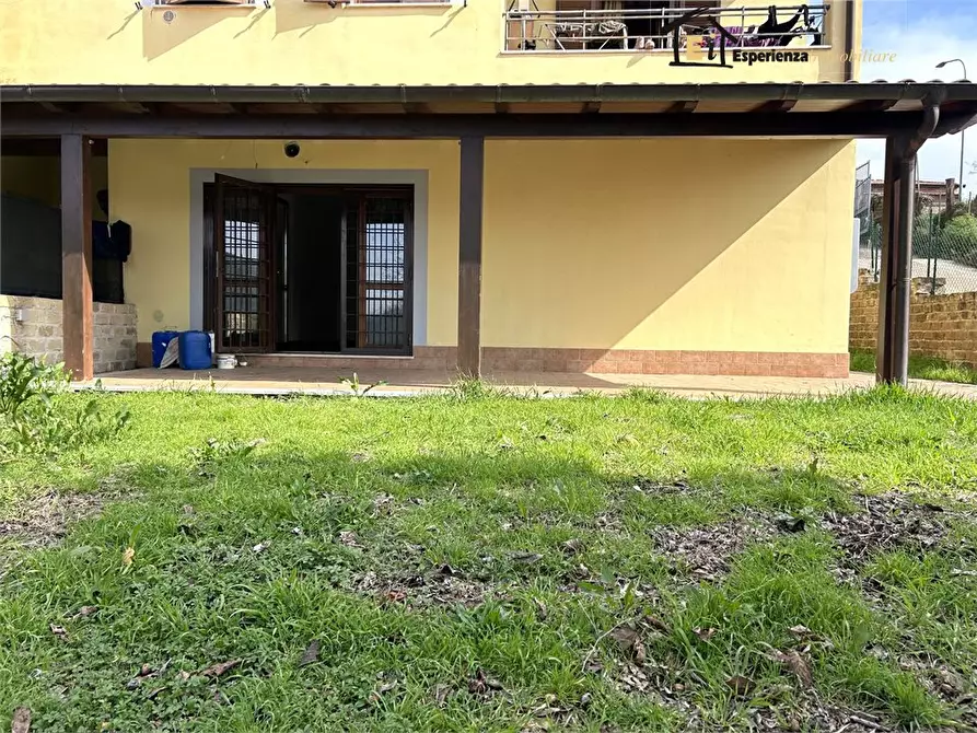 Immagine 1 di Appartamento in vendita  a Forano