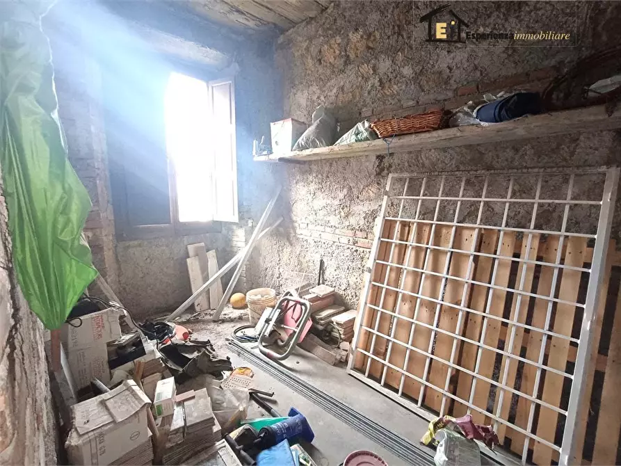 Immagine 2 di Appartamento in vendita  10 a Toffia