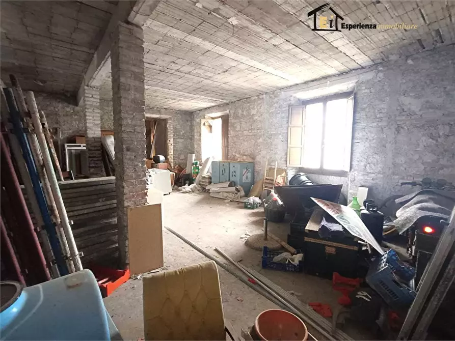 Immagine 6 di Appartamento in vendita  10 a Toffia