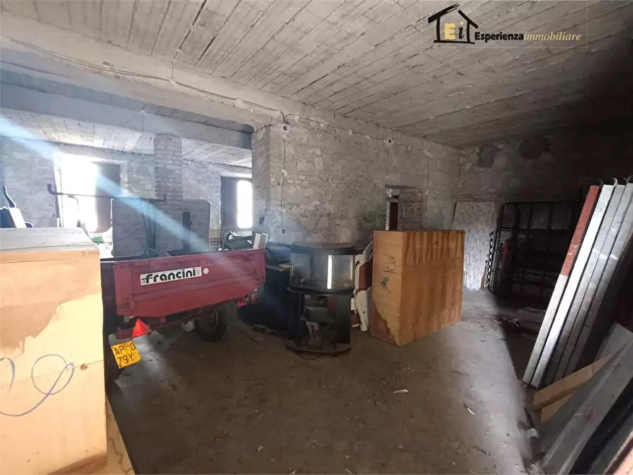 Immagine 4 di Appartamento in vendita  10 a Toffia