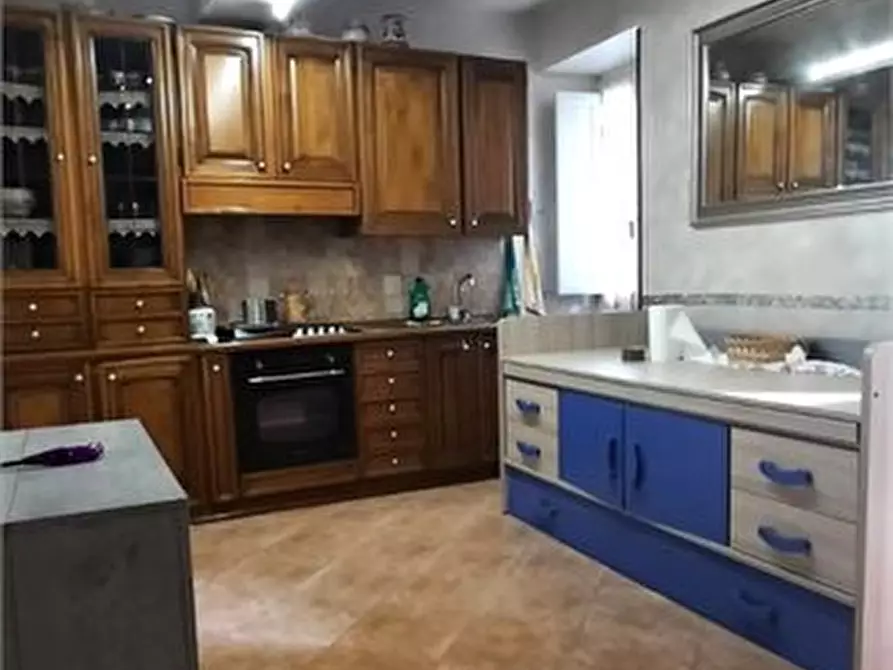 Immagine 4 di Appartamento in vendita  6 a Cantalupo In Sabina