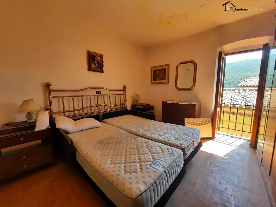 Immagine 8 di Appartamento in vendita  snc a Casperia