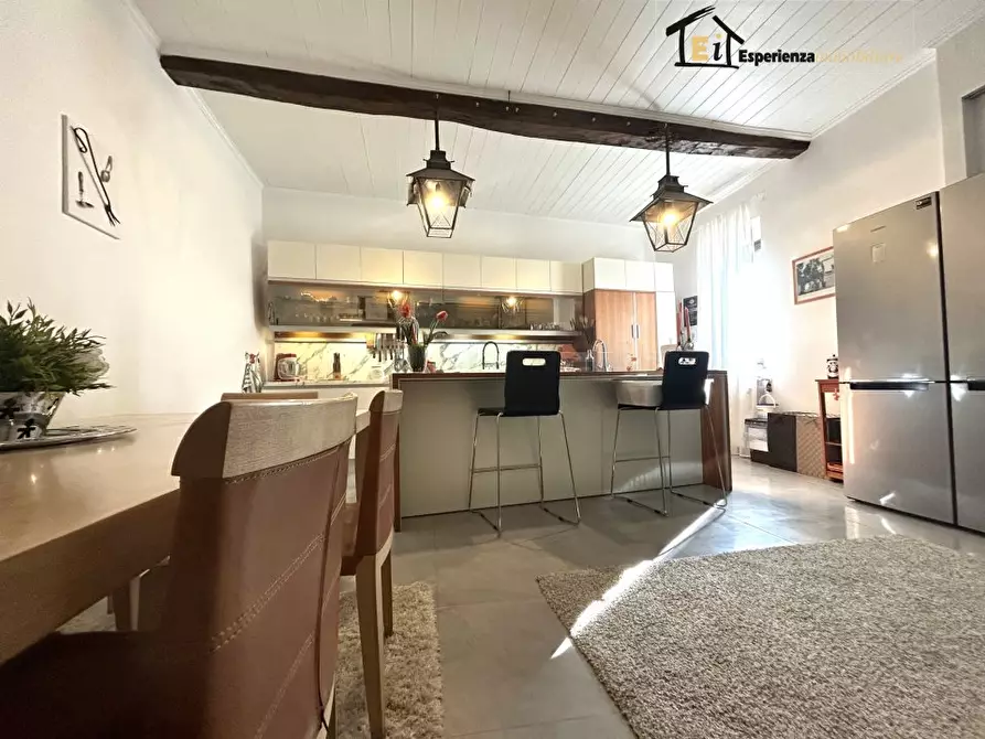 Immagine 10 di Appartamento in vendita  a Montopoli Di Sabina