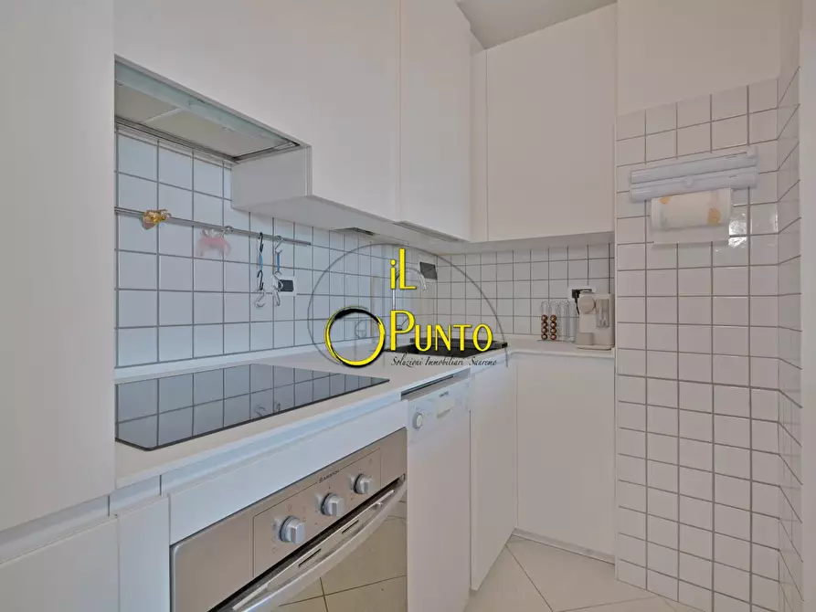 Immagine 7 di Appartamento in vendita  9 a Ospedaletti