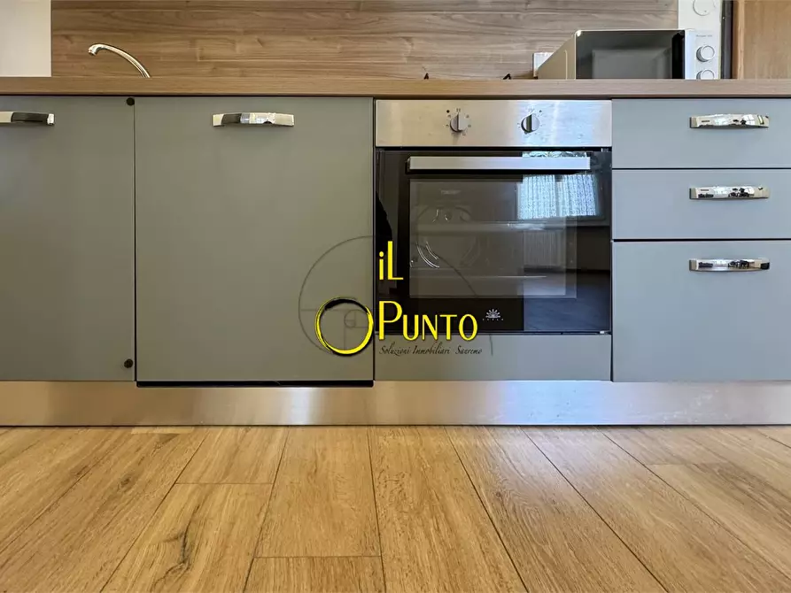 Immagine 9 di Appartamento in vendita  21 a San Remo