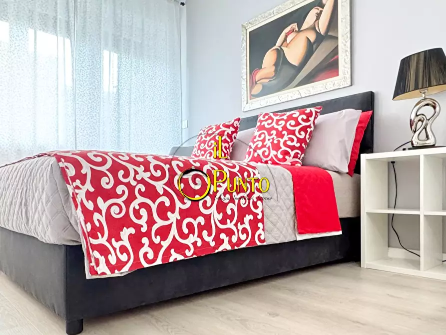 Immagine 1 di Appartamento in vendita  191 a San Remo