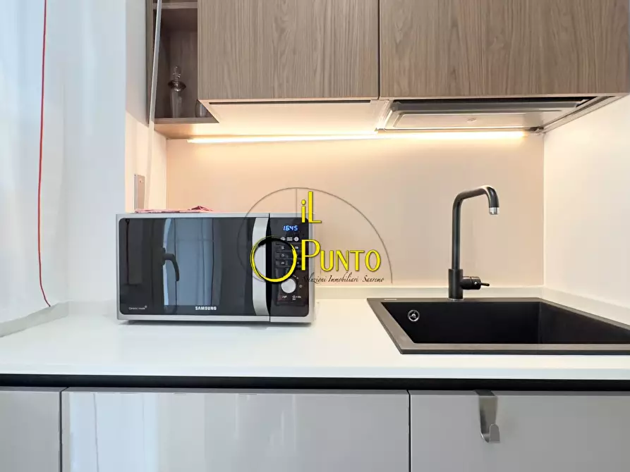 Immagine 5 di Appartamento in vendita  191 a San Remo