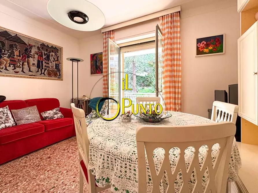 Immagine 4 di Appartamento in vendita  43 a San Remo