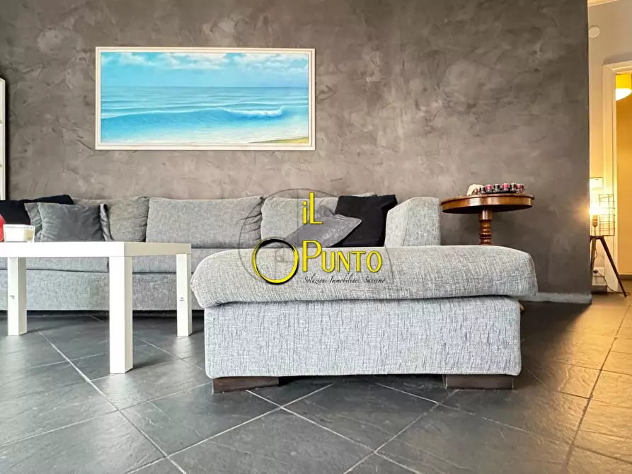 Immagine 2 di Appartamento in vendita  651 a San Remo