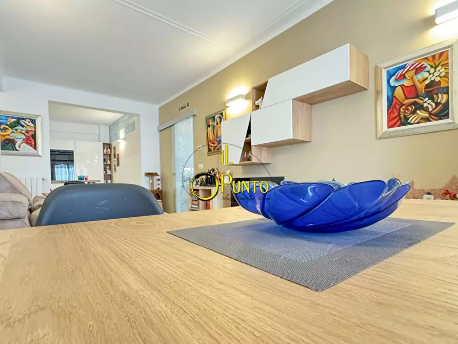 Immagine 4 di Appartamento in vendita  153 a San Remo