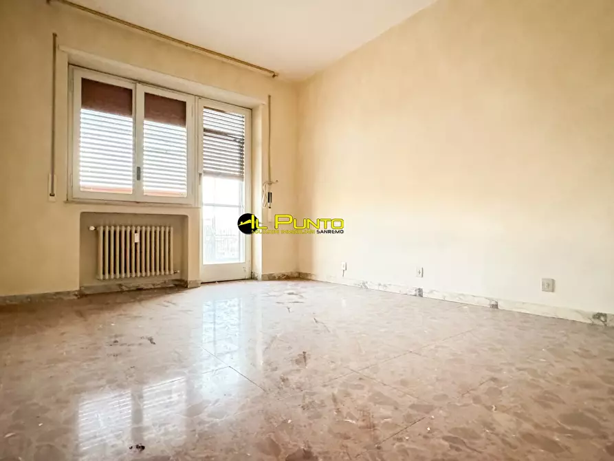 Immagine 6 di Appartamento in vendita  111 a San Remo