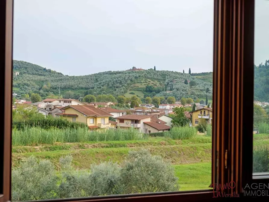 Immagine 4 di Appartamento in vendita  a Massarosa