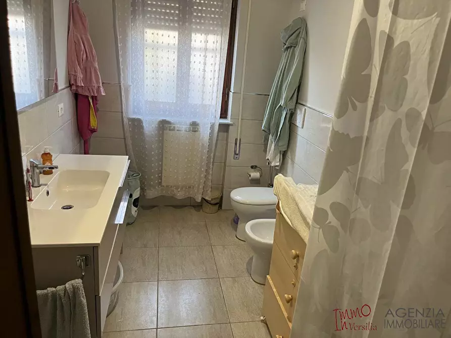 Immagine 10 di Appartamento in vendita  a Massarosa