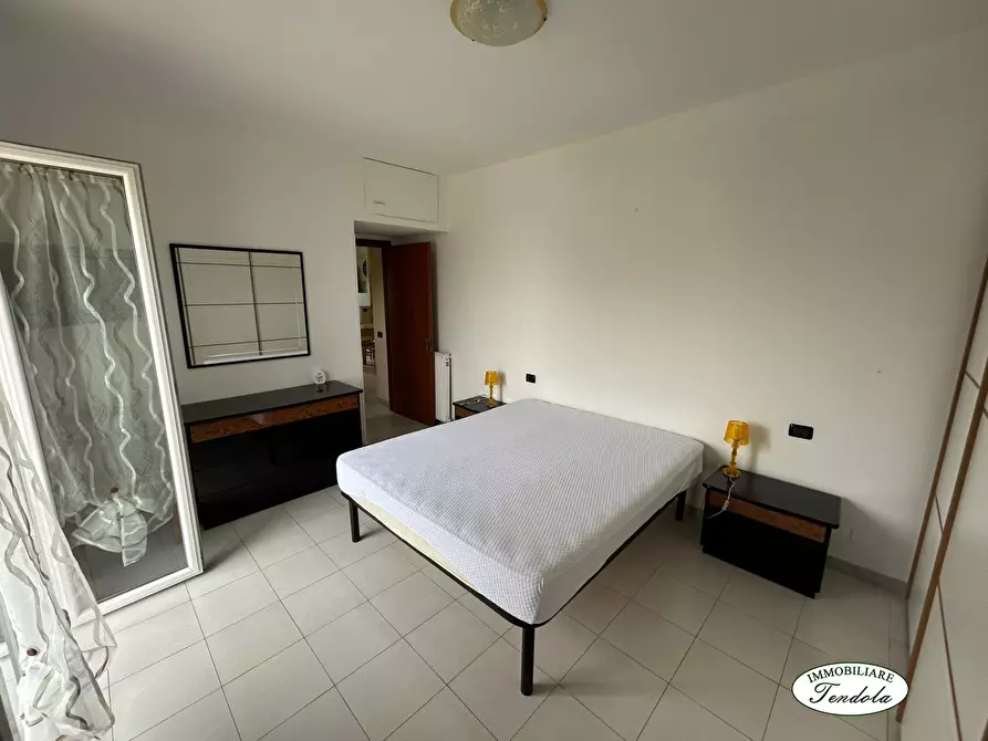 Immagine 5 di Appartamento in vendita  a Ortonovo