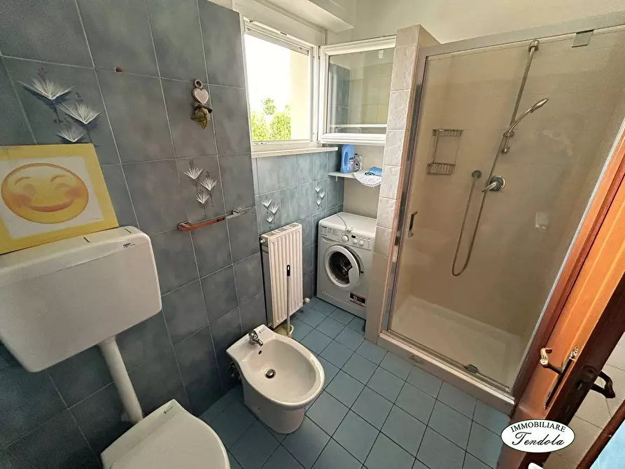 Immagine 7 di Appartamento in vendita  a Ortonovo