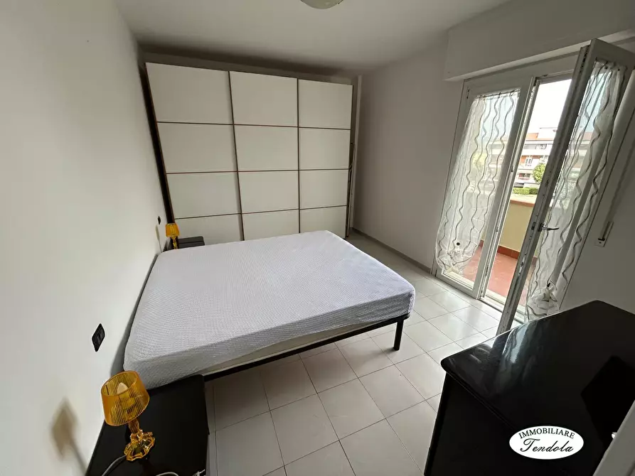 Immagine 4 di Appartamento in vendita  a Ortonovo