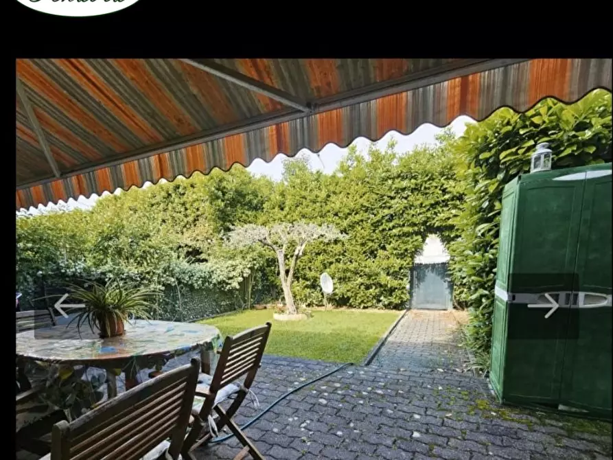 Immagine 2 di Appartamento in vendita  a Ameglia