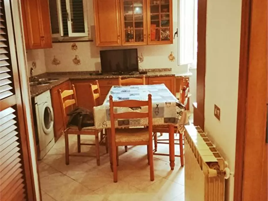 Immagine 1 di Appartamento in vendita  a Ameglia