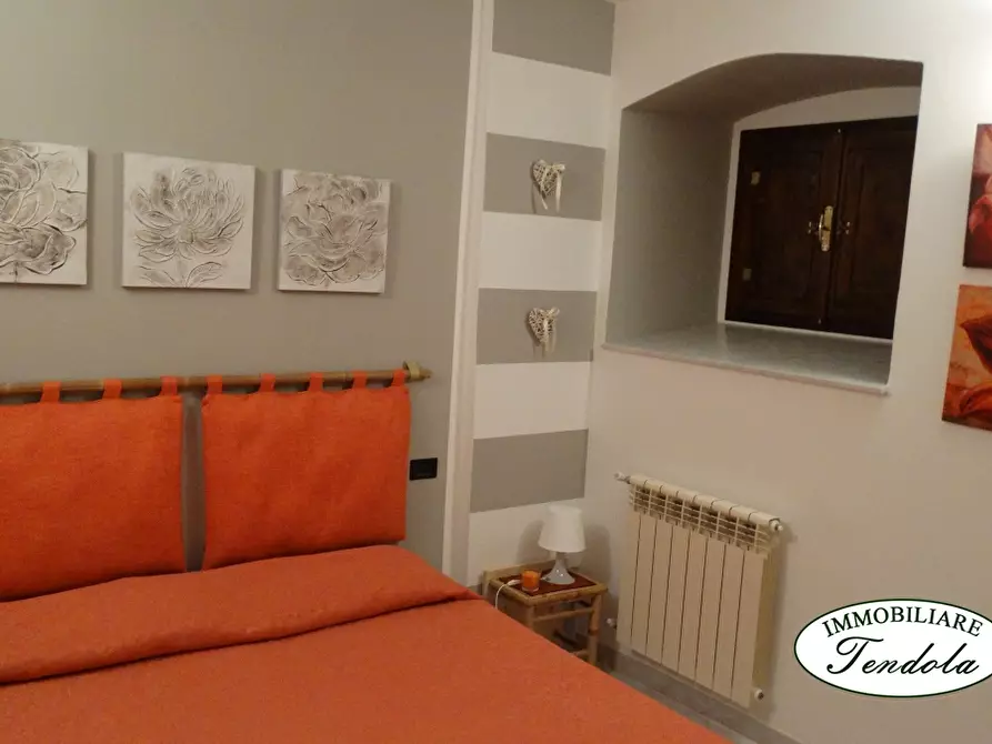 Immagine 5 di Appartamento in vendita  a Ortonovo