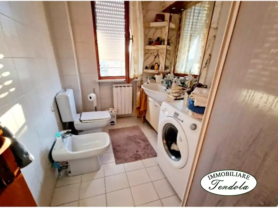 Immagine 8 di Appartamento in vendita  a Ortonovo