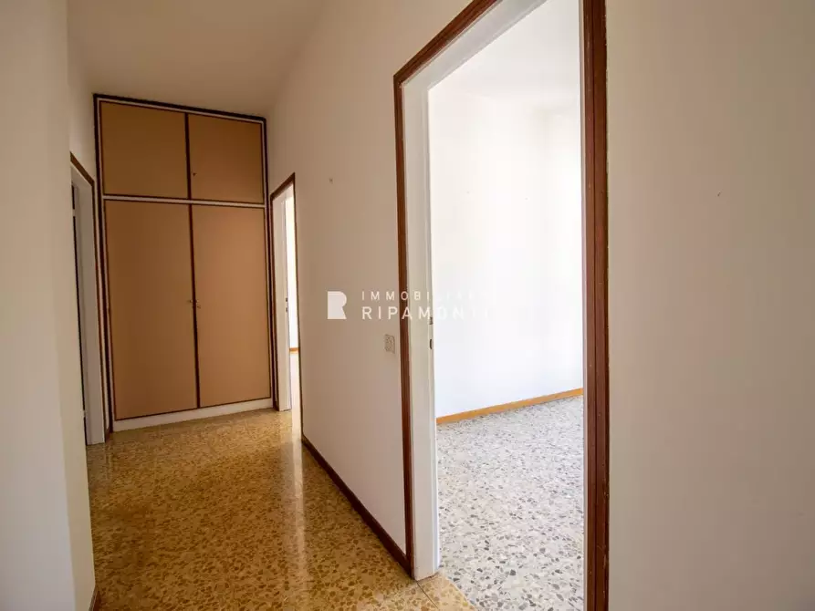 Immagine 4 di Appartamento in vendita  a Oggiono