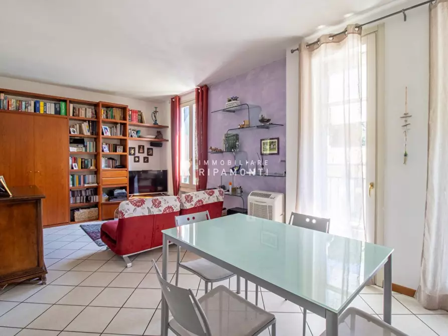 Immagine 6 di Appartamento in vendita  11 a Lecco