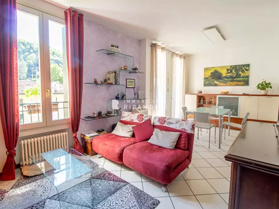 Immagine 5 di Appartamento in vendita  11 a Lecco