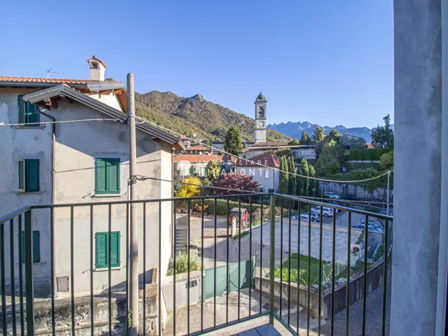 Immagine 2 di Appartamento in vendita  3 a Galbiate