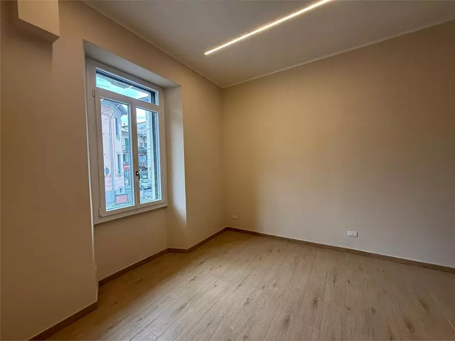 Immagine 7 di Appartamento in vendita  a Lecco