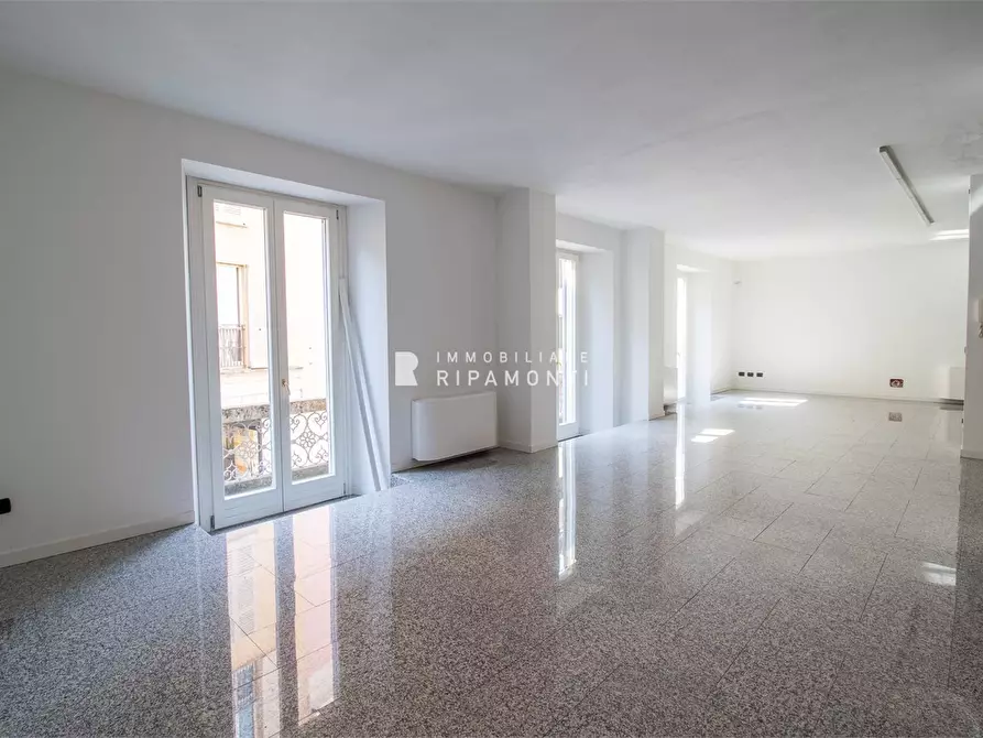 Immagine 10 di Appartamento in vendita  57 a Lecco