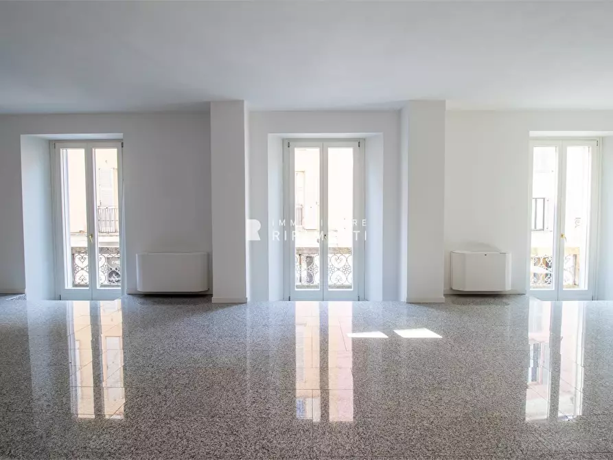 Immagine 5 di Appartamento in vendita  57 a Lecco