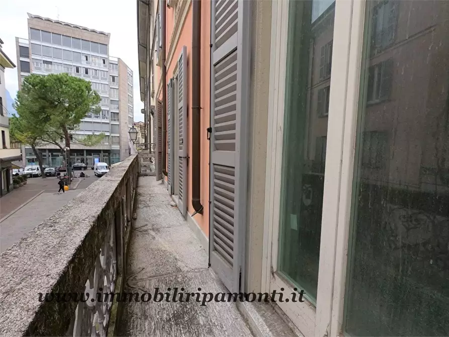 Immagine 3 di Appartamento in vendita  57 a Lecco