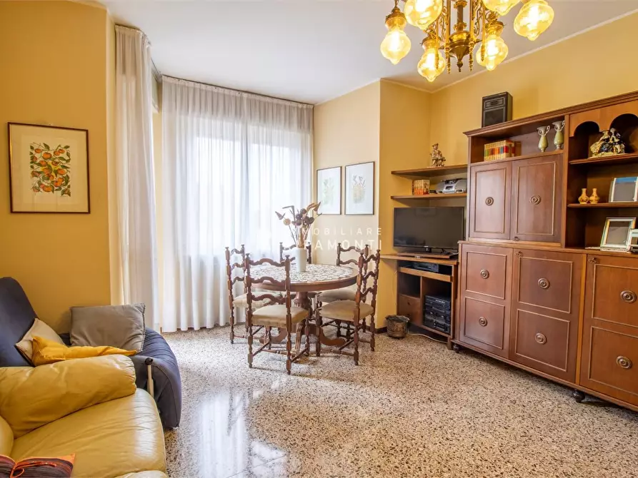 Immagine 2 di Appartamento in vendita  28 a Lecco